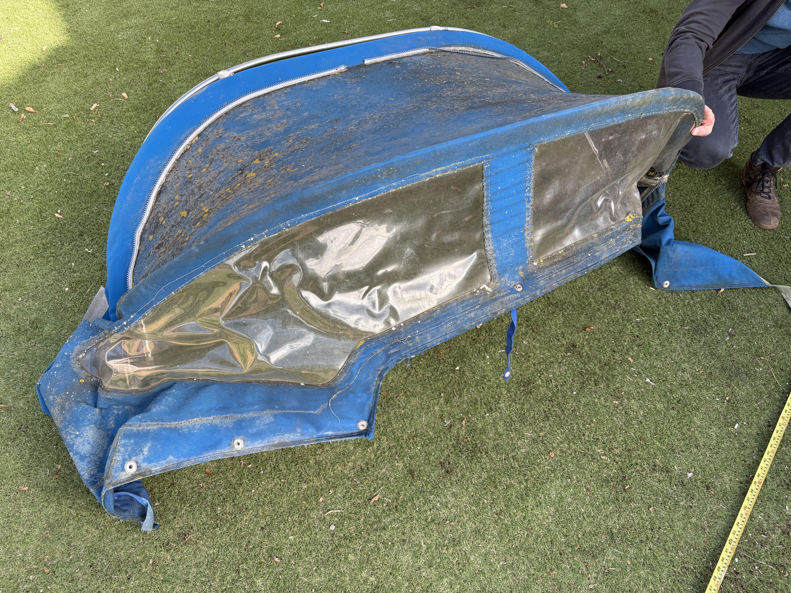 Westerly Centaur Sprayhood and Frame (Blue)