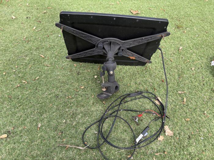Trickle Charge Solar Panel - Image 2