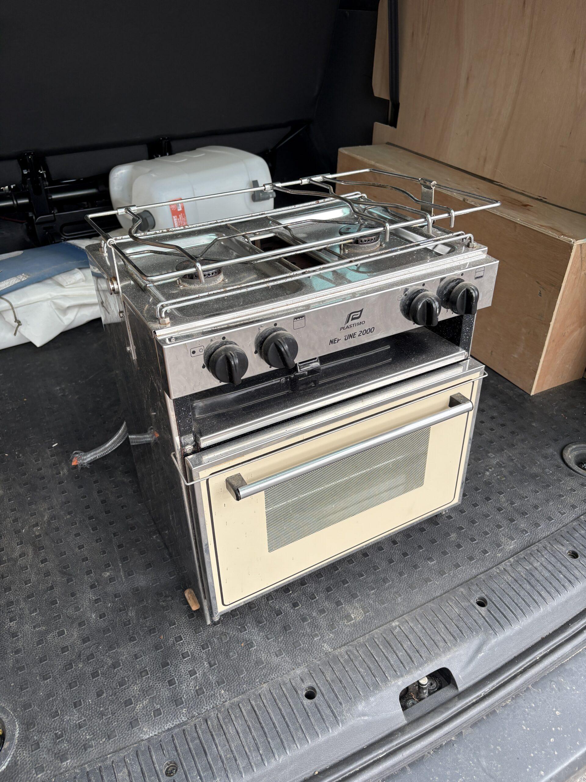 Neptune 2000 Cooker and Hob