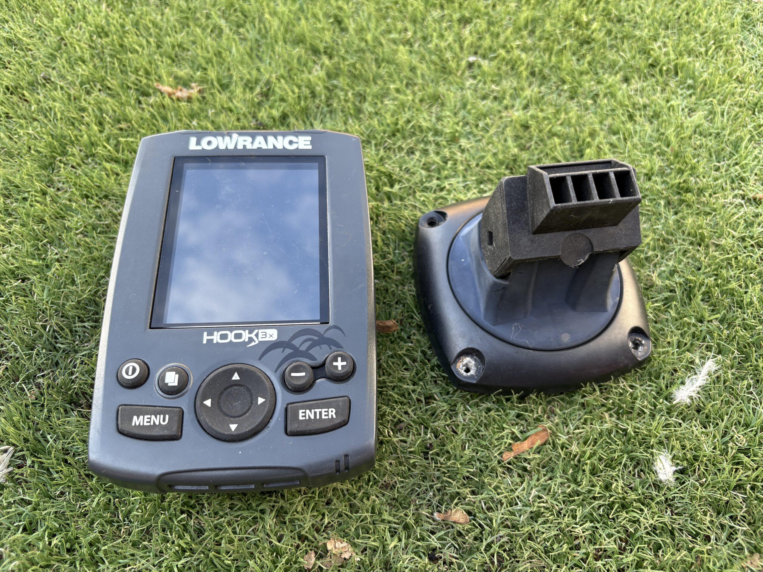 Lowrance Hook 3x