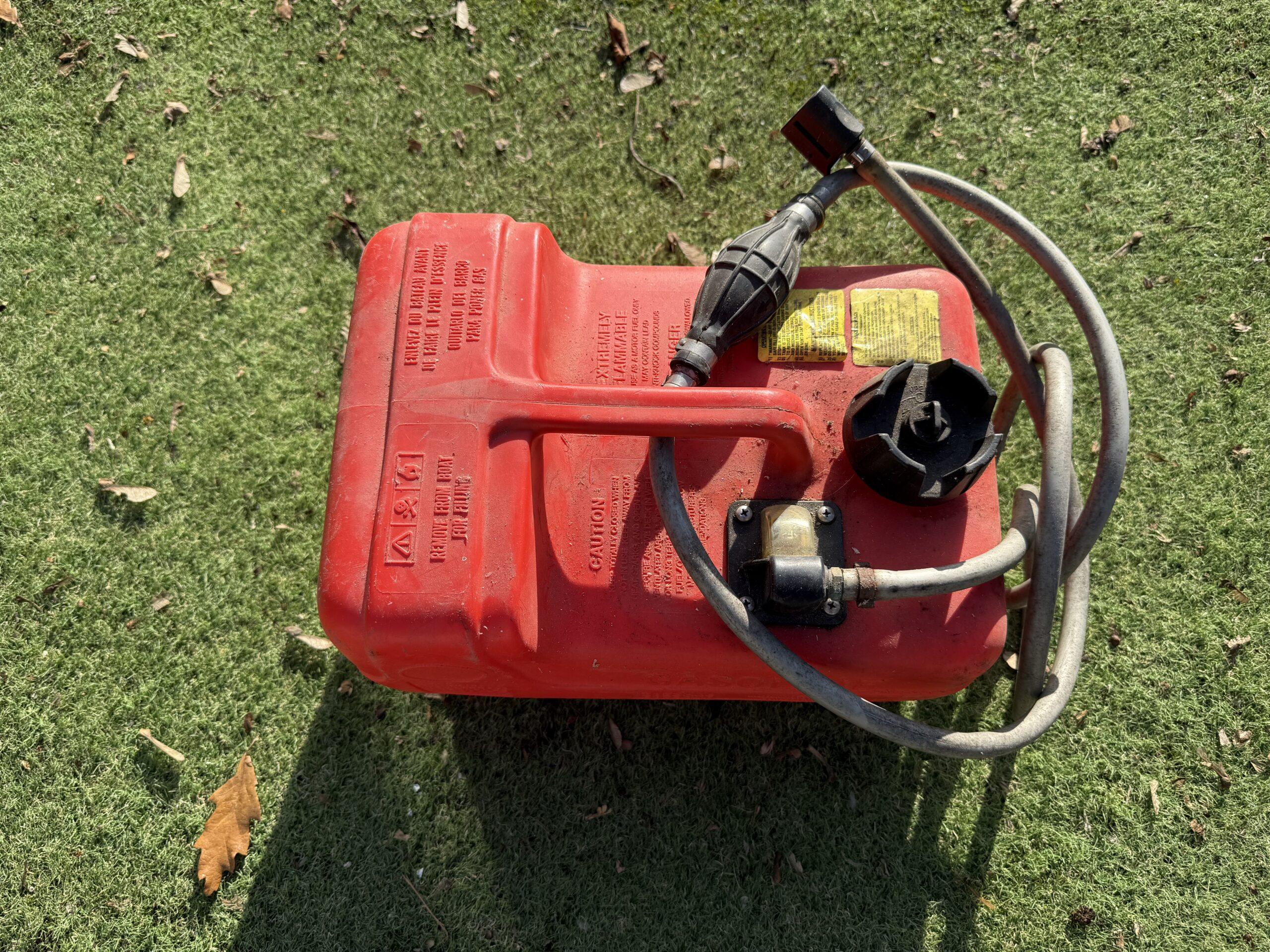 12l Fuel Tank and Fuel Line