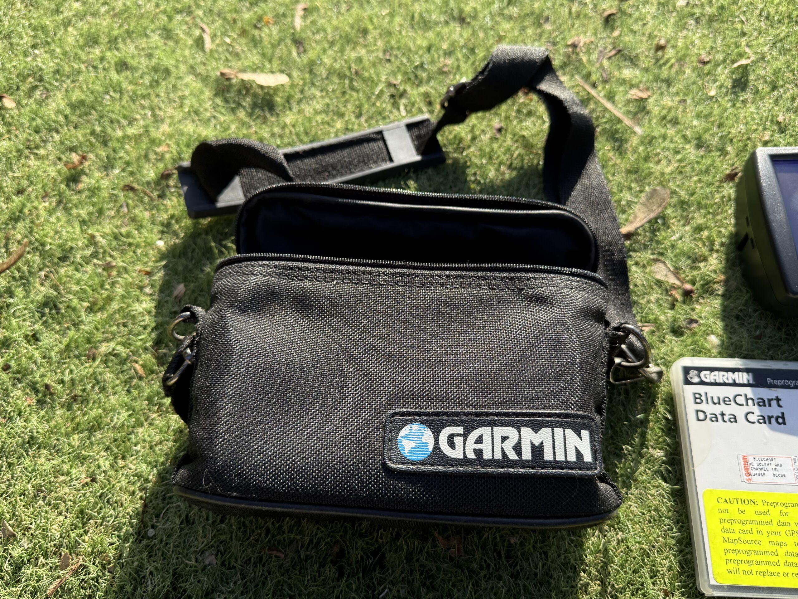 Garmin GPS176c - 2 Charts and Accessories - Image 3