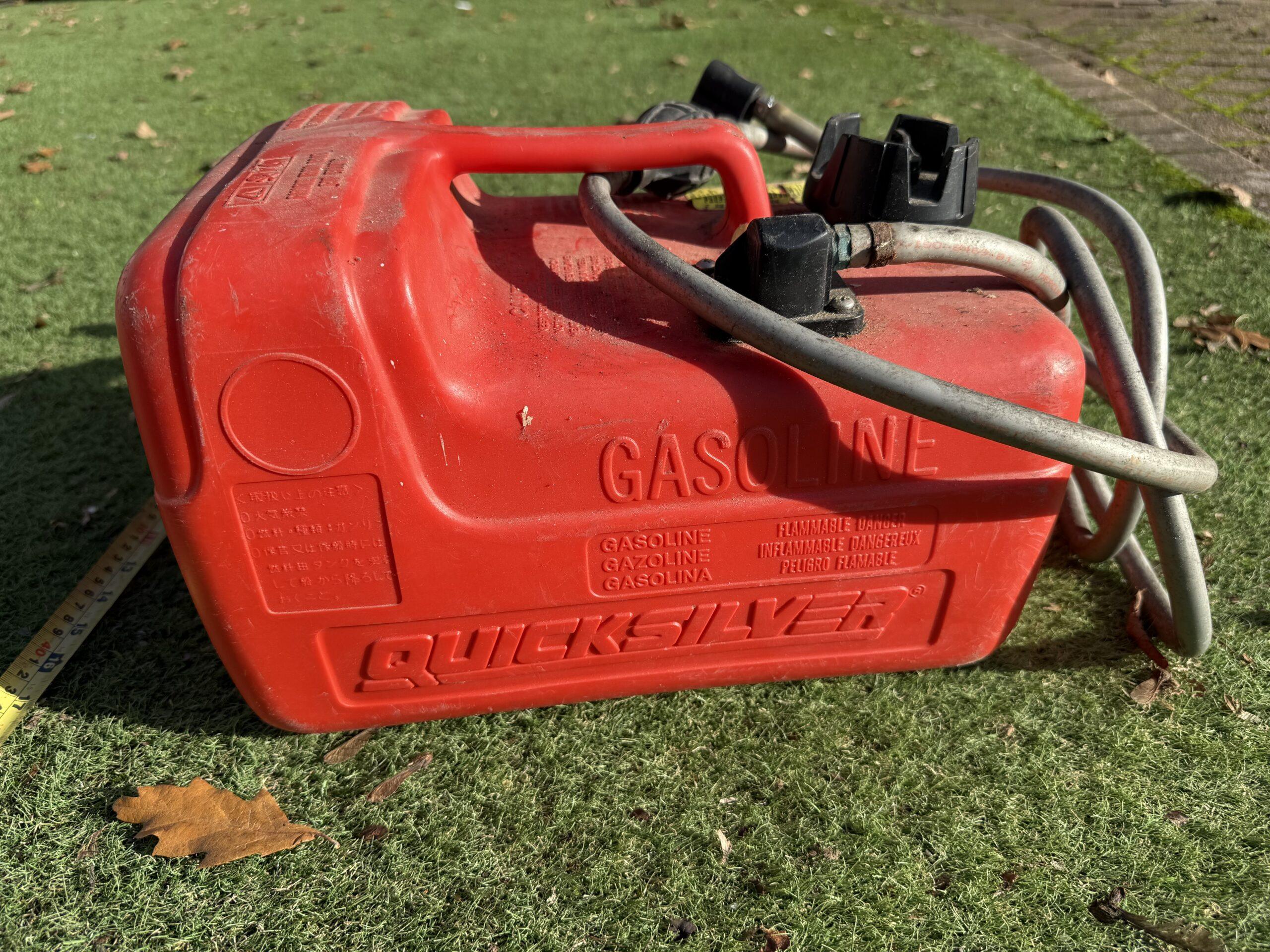 12l Fuel Tank with Fuel Line - Image 2