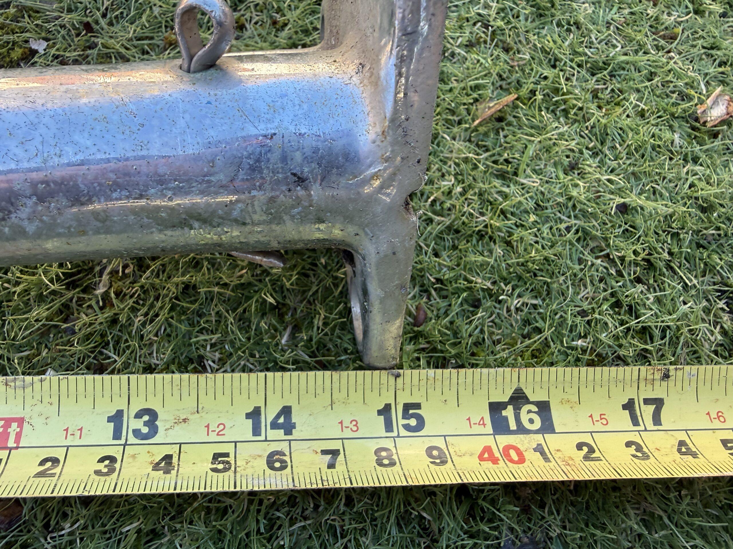 38cm Stanchions with Triangular Bases - Image 2