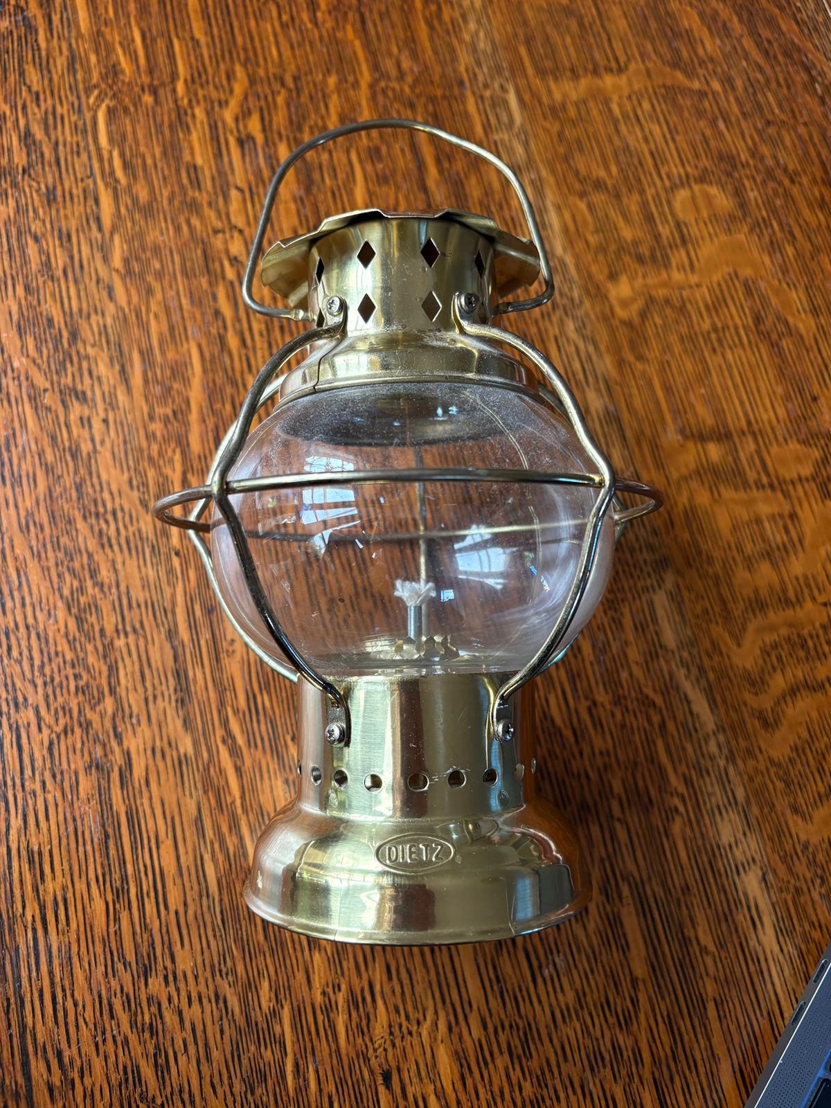 Nauticalia Oil Lamp - Image 3