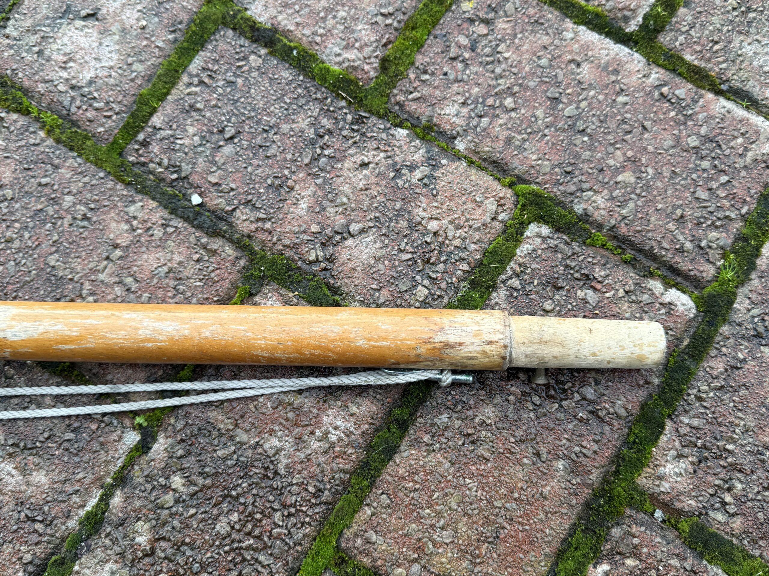 92cm Wooden Flagpole with Red Ensign Flag - Image 4