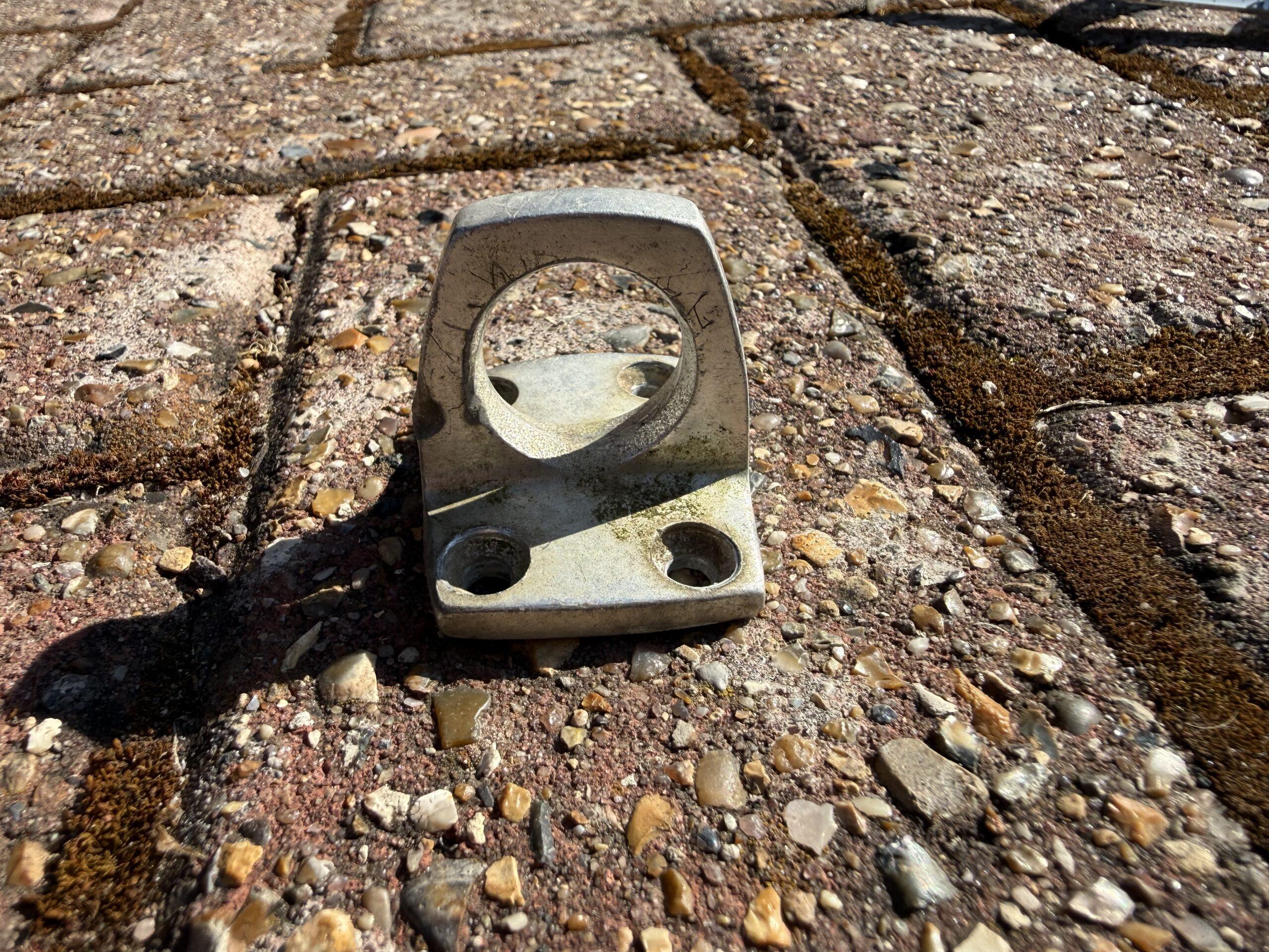 Set of 8 Aluminium Fender Eyes - Image 3