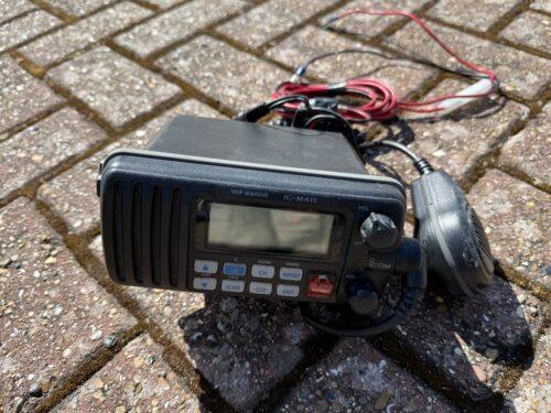 Icom IC-M411 VHF Radio